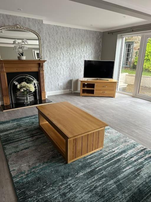 Cameron Coach House Modern Property In Murrayfield EDI Exterior photo